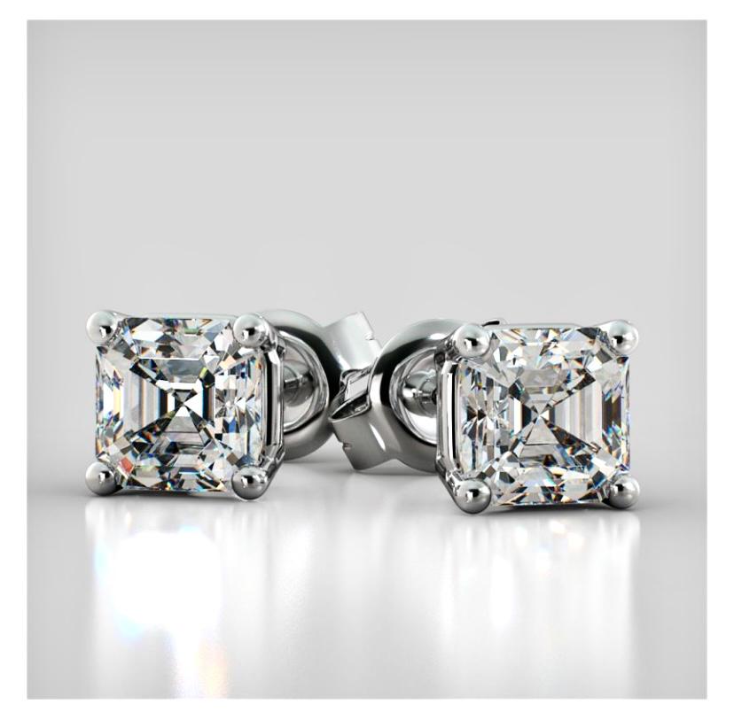 Timeless diamond stud earrings inspired by the sophistication of lab-grown diamond engagement rings Boca Raton.