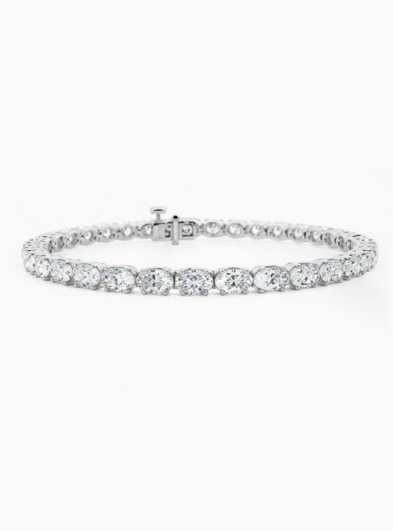 OVAL EAST - WEST BRACELET