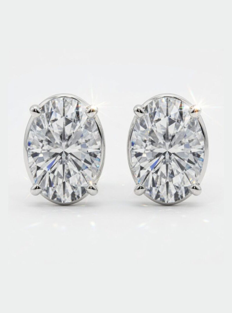 OVAL DIAMOND STUDS EARRINGS