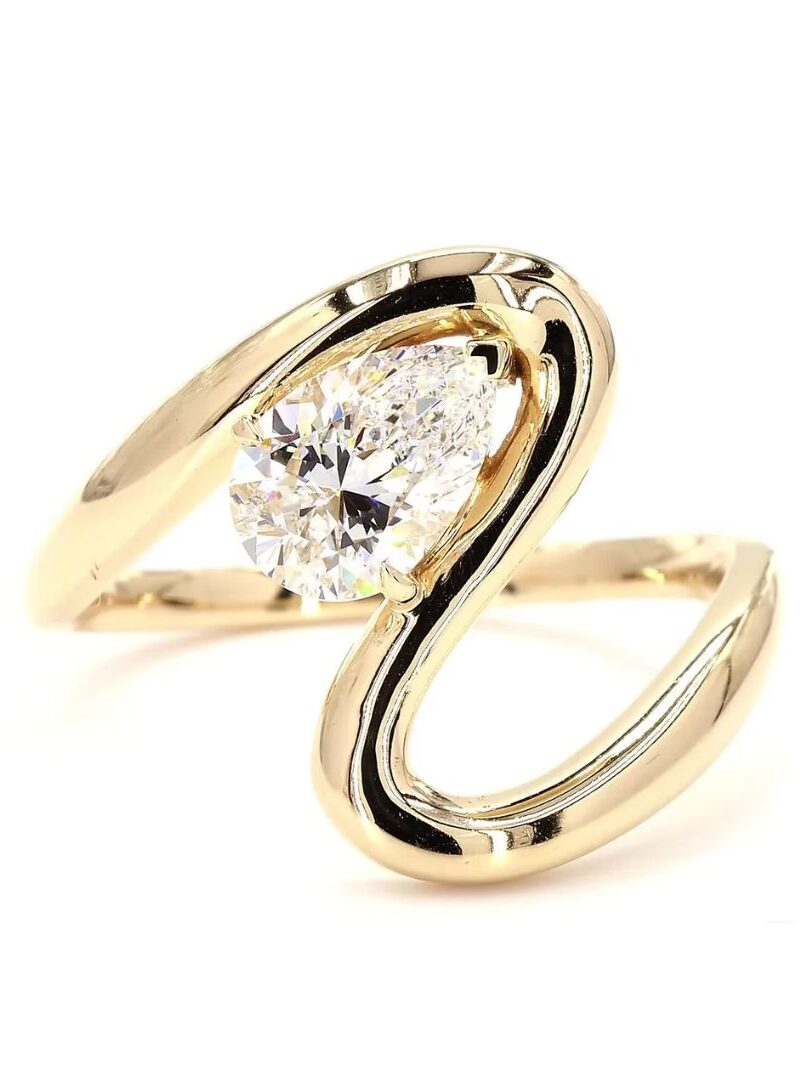 Engagement – Pear Curve Style 2 Diamond