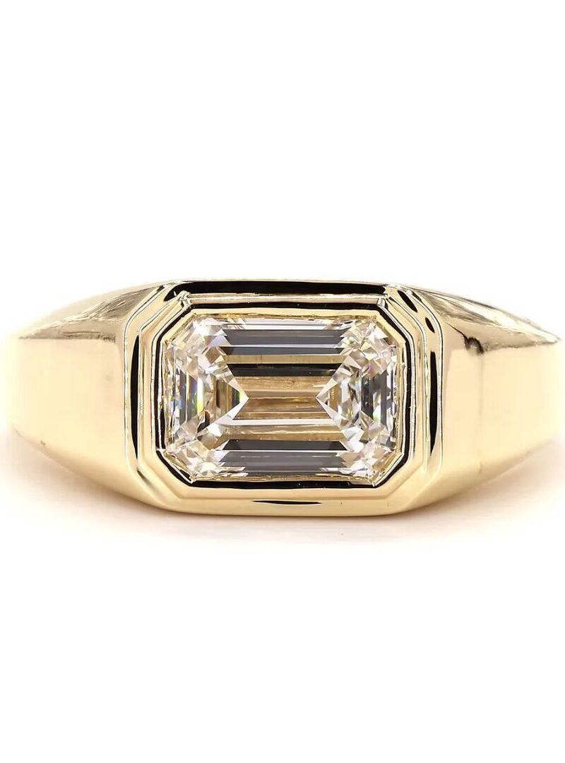 Dome Style 2 Emerald Cut Diamond