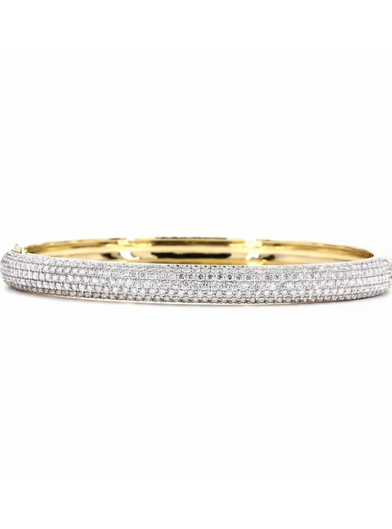 Round Half Pavé Lab-Grown Diamond Bangle